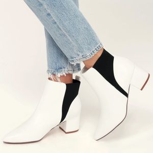 Lulus White Pointed Toe Ankle Boots!